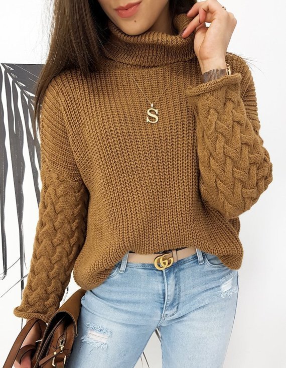 sweter damski kamelowy z golfem